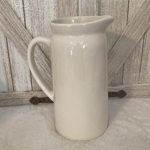 Rae Dunn Citrus Pitcher - Picture 2 of 5
